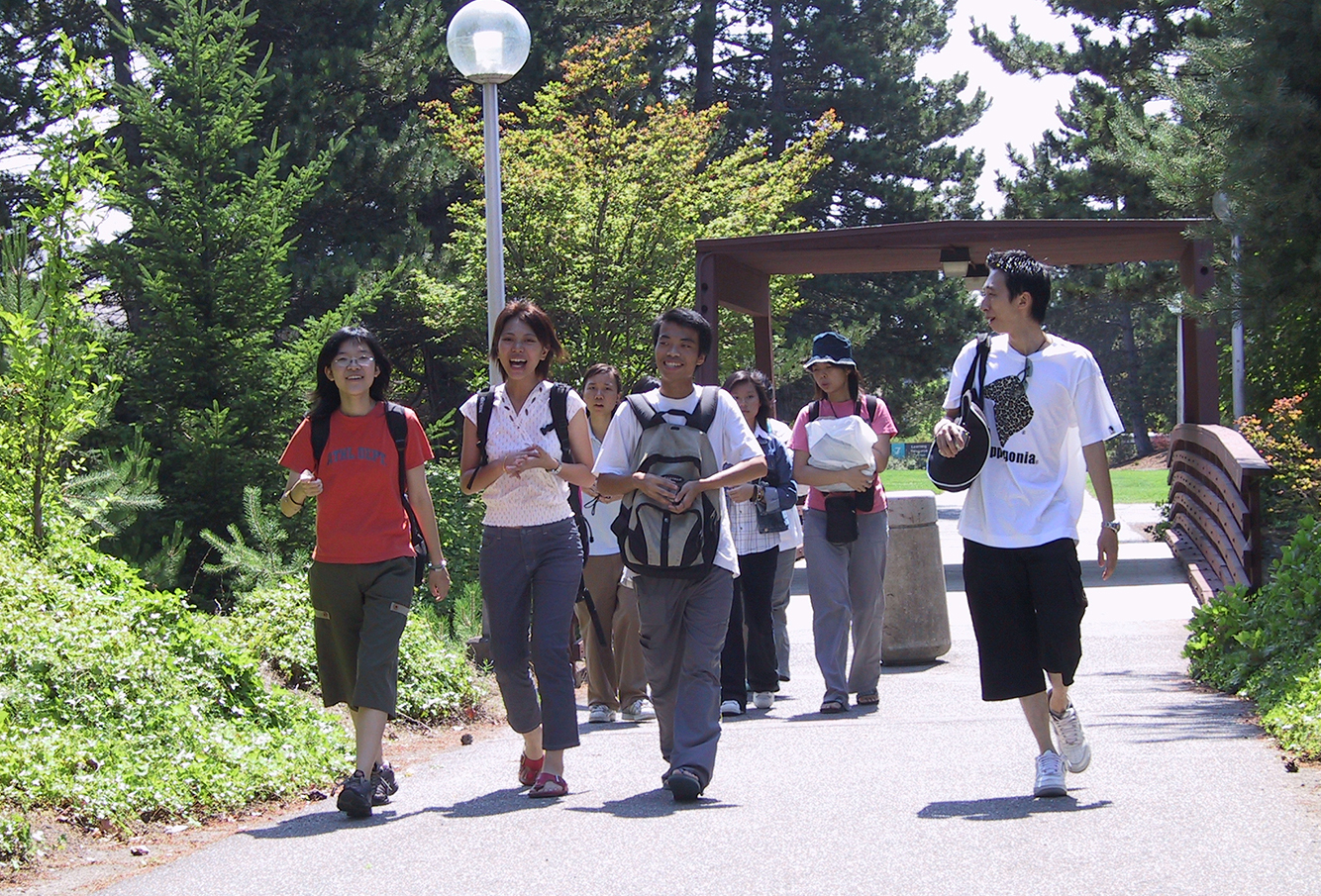 Japanese students walking on campus
